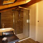 Papalina 2 Apartment