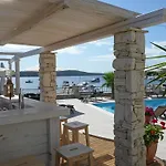 Apartment Papalina 2 Rab Town
