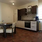 Papalina 2 Apartment