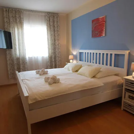 アパート Papalina 2 ラブ