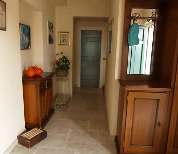 Papalina 2 *