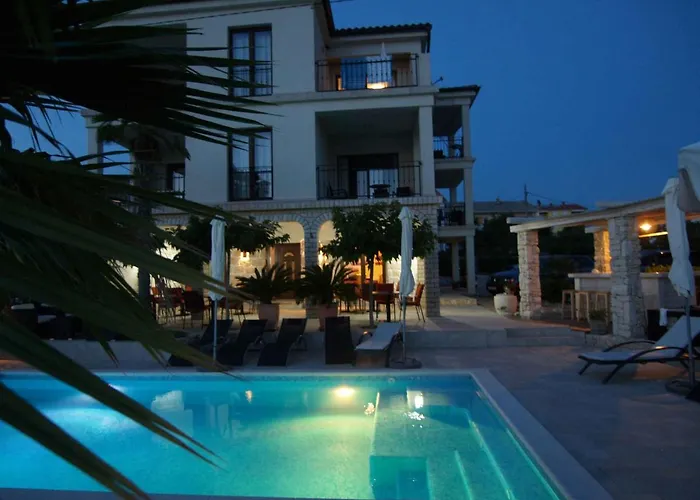 شقة Papalina 2